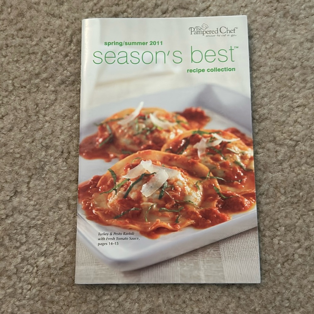 Pampered Chef 2011 Spring/Summer Season’s Best Cookbook